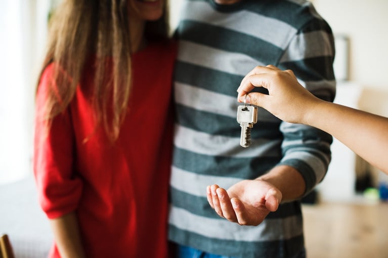 couple-investment-key-1288482 (1)